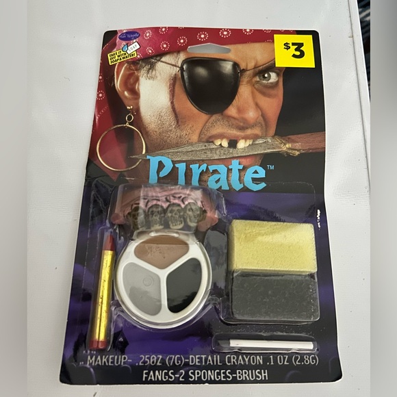Halloween makeup kit for pirate costume 👻🎃 - Picture 1 of 2